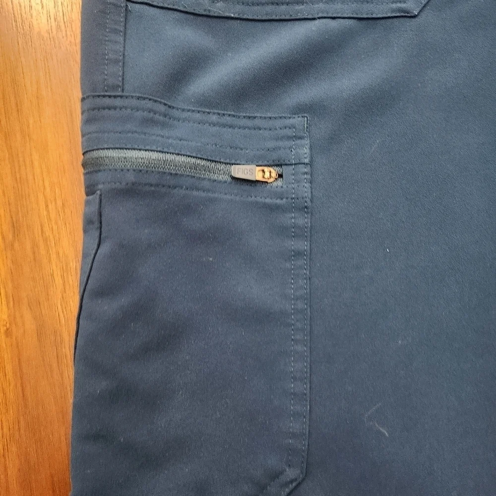 FIGS Men Scrub Cairo Cargo Pants Dark Teal Sz M/S Technical Collection TM3001S
